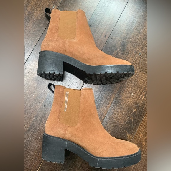 Suede Boots - Picture 1 of 3